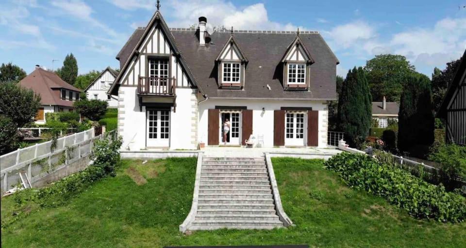 Villa Bonaparte トゥック エクステリア 写真